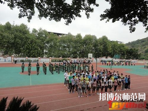 重慶統景幼師職業中學