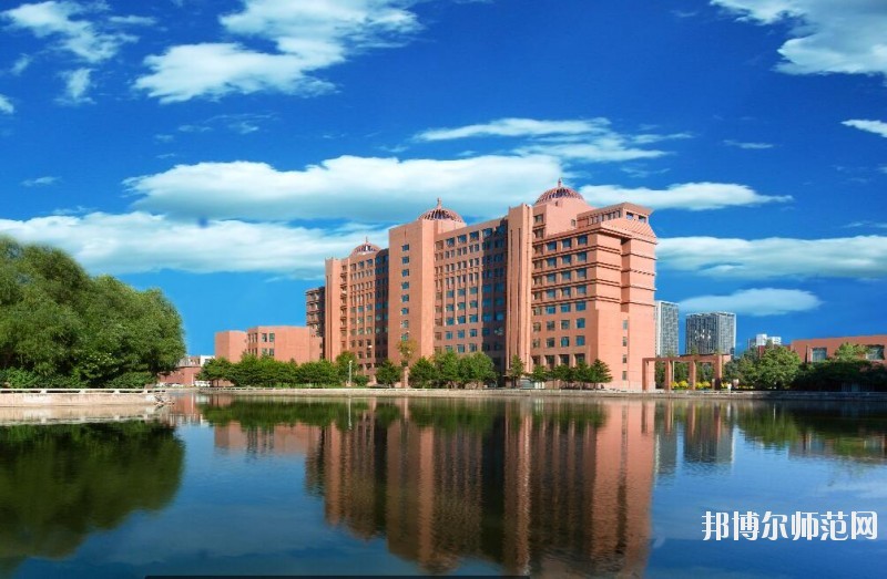 內蒙古大學師范學院北校區是幾本