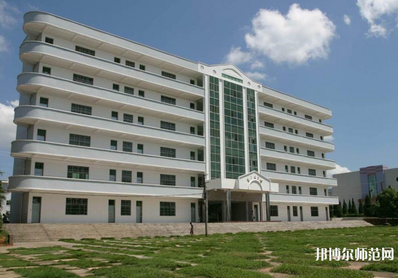幼師學校都有什么專業適合男生