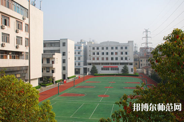 武漢中等職業藝術學校1