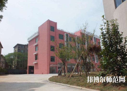 南昌2020年幼師學(xué)校有哪些專(zhuān)業(yè)可以學(xué)