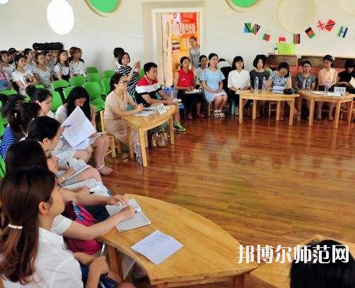 十堰2020年中專幼師學?？梢钥即髮? width=