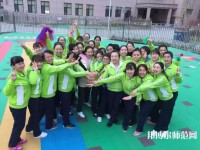 廣東2022年女生上幼師學校學什么專業好