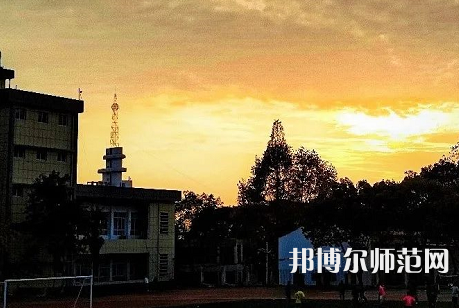 黃岡師范學院2023年報名條件、招生要求、招生對象