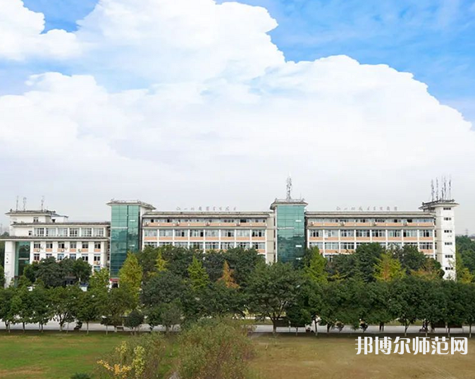 四川愛華幼兒師范學(xué)院2023年怎么樣、好不好
