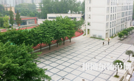 2023年成都洞子口職業(yè)幼兒師范高級中學報名條件、招生對象