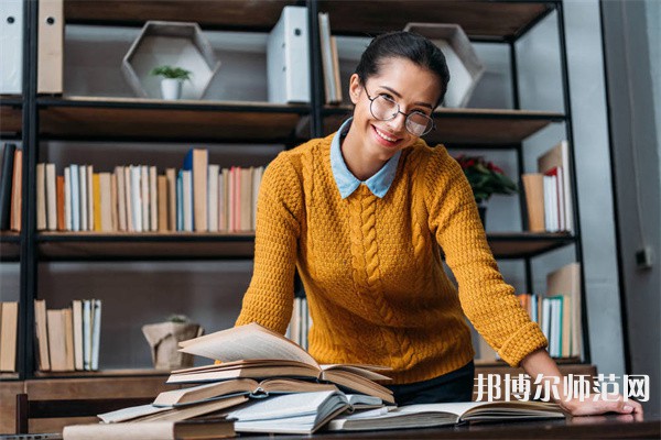 成都師范學院介紹、地址