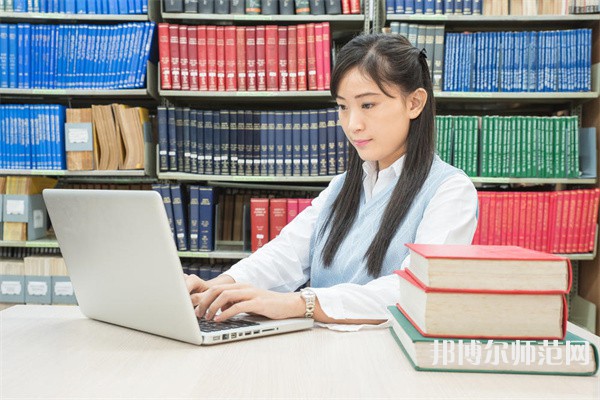 烏魯木齊職業師范大學介紹、地址
